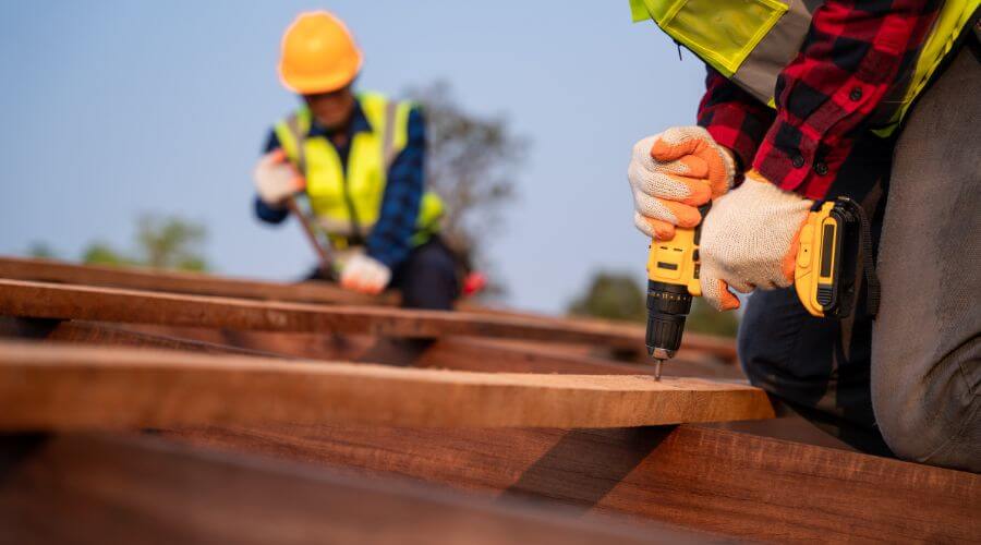 Professional Flat Roofing Installation in Elvaston, IL